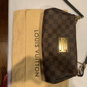 Louis Vuitton Great condition crossbody Eva